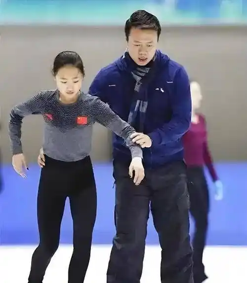 申雪赵宏博二胎